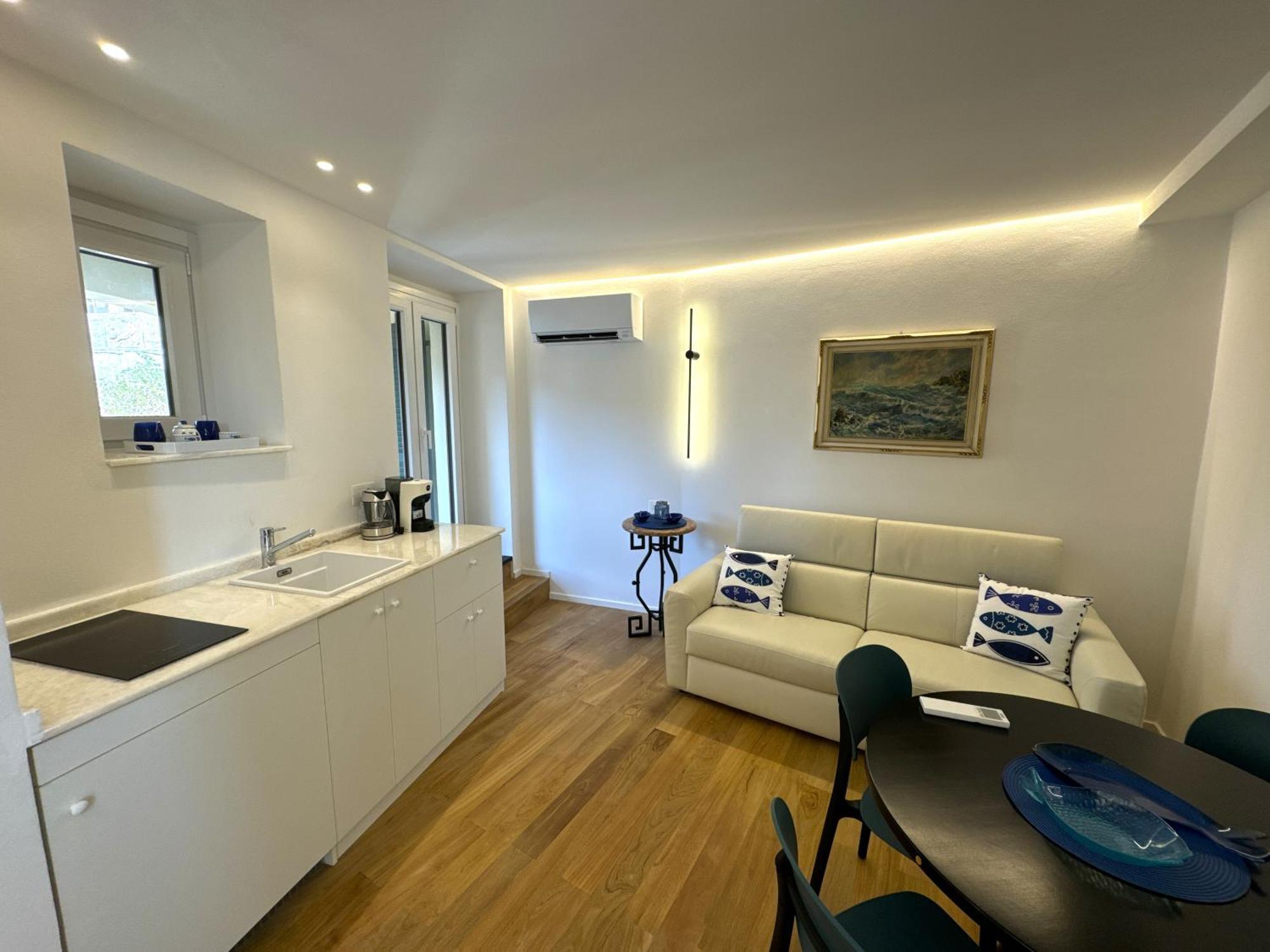 Апартаменты La Casa Rotonda Портовенере Экстерьер фото